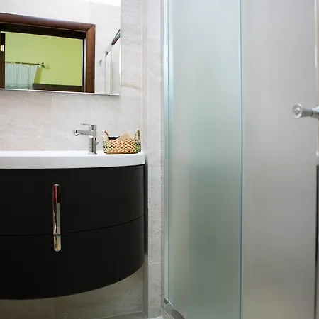 Albertina Exclusive לינה וארוחת בוקר