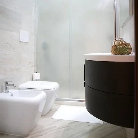 Albertina Exclusive לינה וארוחת בוקר