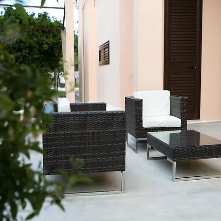 Albertina Exclusive 4* Parabita